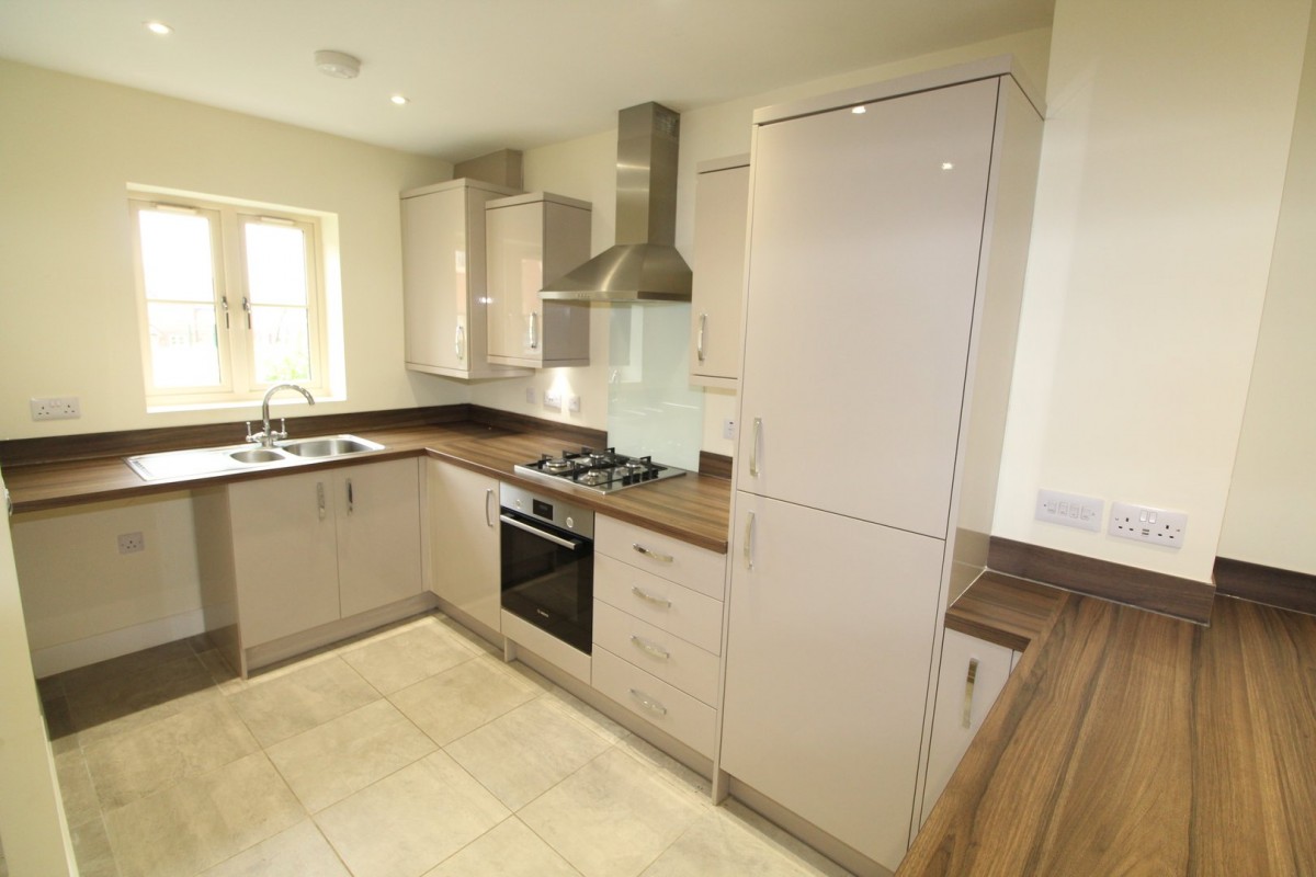 Images for Dale Close, Lutterworth